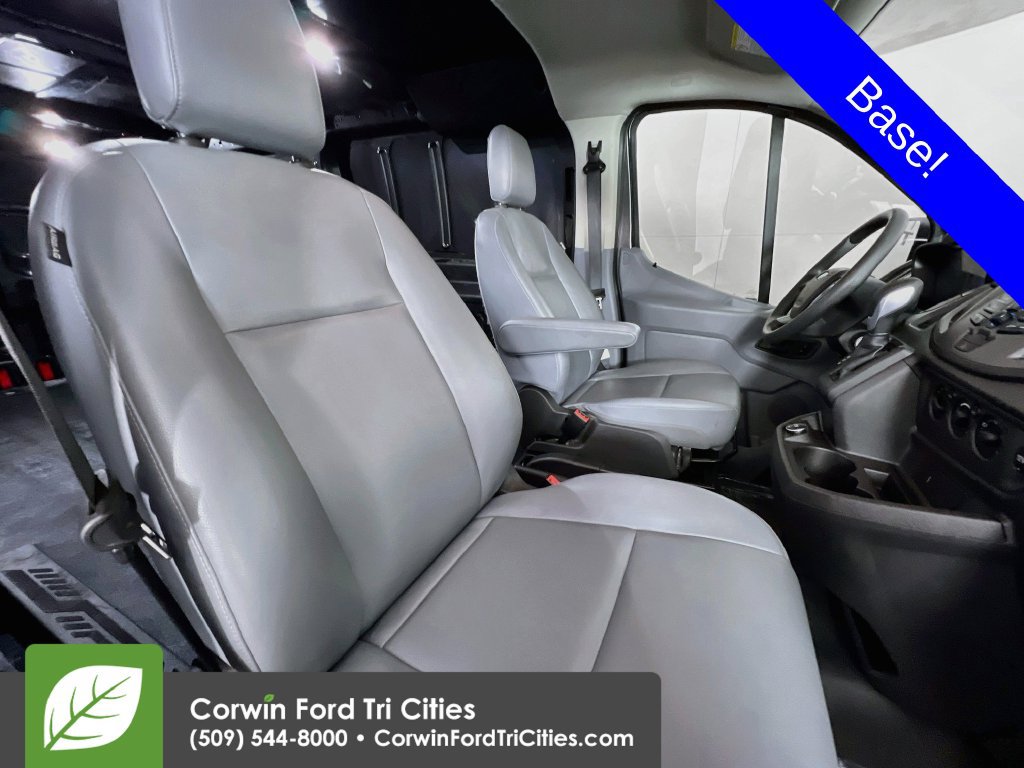 Used 2019 Ford Transit 150 130 Low Roof RWD image 15