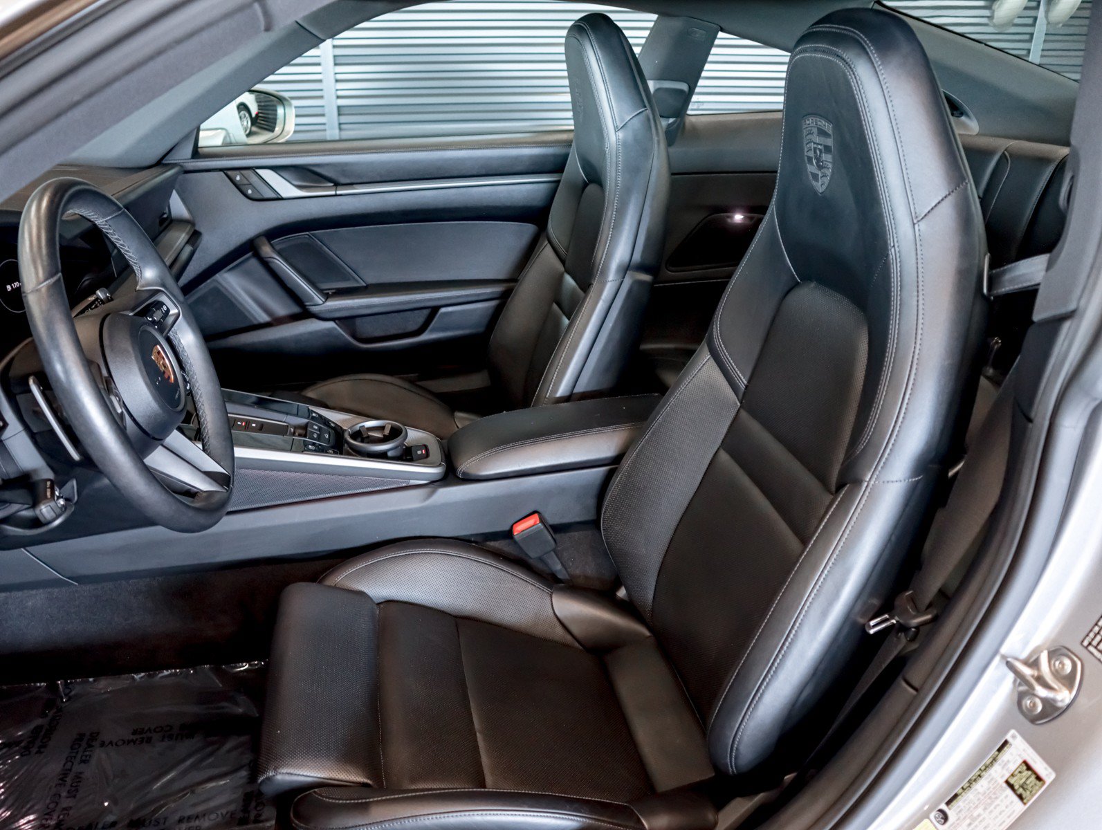 Used 2023 Porsche 911 Carrera w/ Premium Package RWD image 5