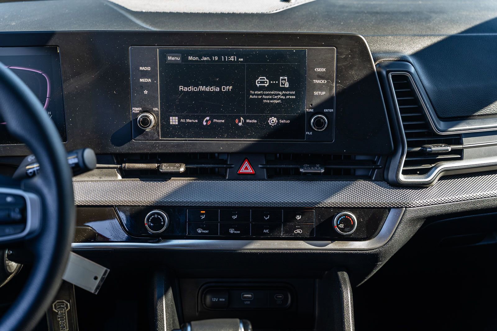 Used 2023 Kia Sportage LX image 28