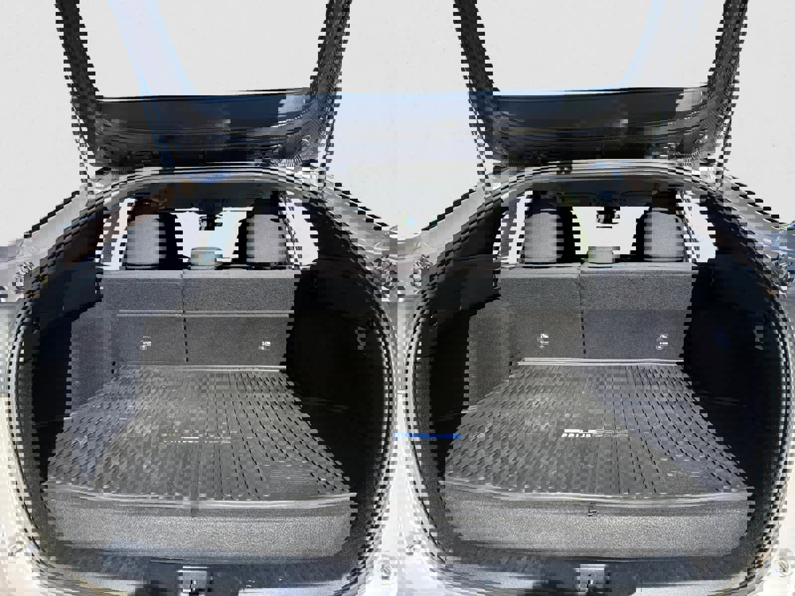 Used 2020 Toyota Prius Prime LE image 12