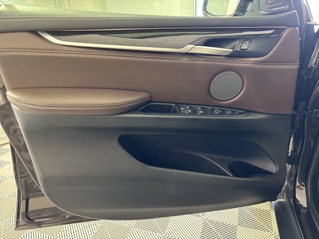 Used 2018 BMW X5 xDrive35i AWD/4WD image 16