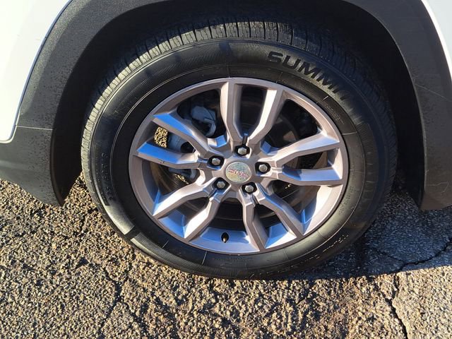 Used 2023 GMC Terrain SLT image 9