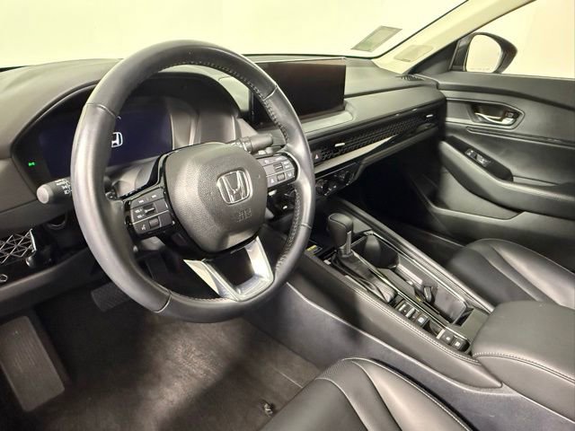 Used 2023 Honda Accord Touring image 17