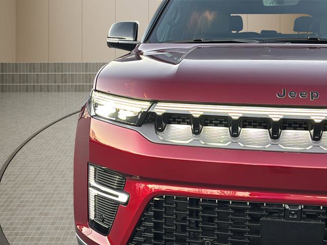 New 2026 Jeep Grand Wagoneer Summit w/ Rear Seat Video Group I image 10