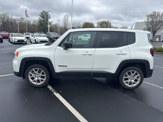 Used 2023 Jeep Renegade Latitude image 6