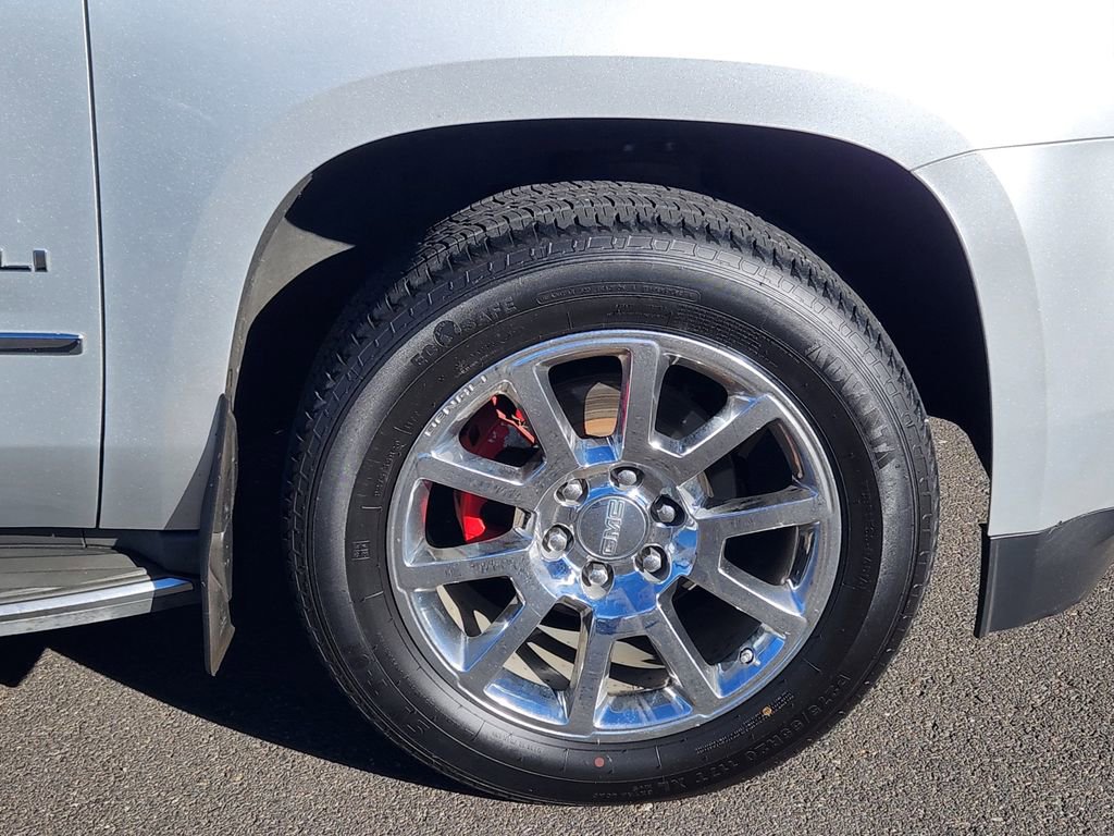 Used 2015 GMC Yukon Denali w/ Touring Package image 8