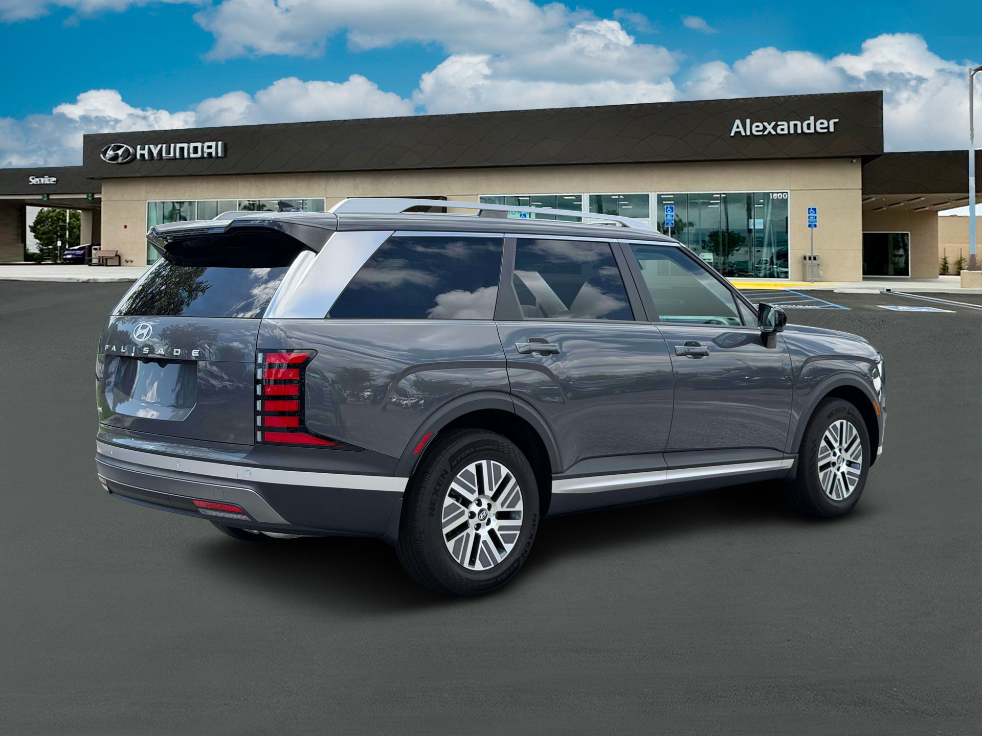 New 2027 Hyundai Palisade SEL FWD image 8