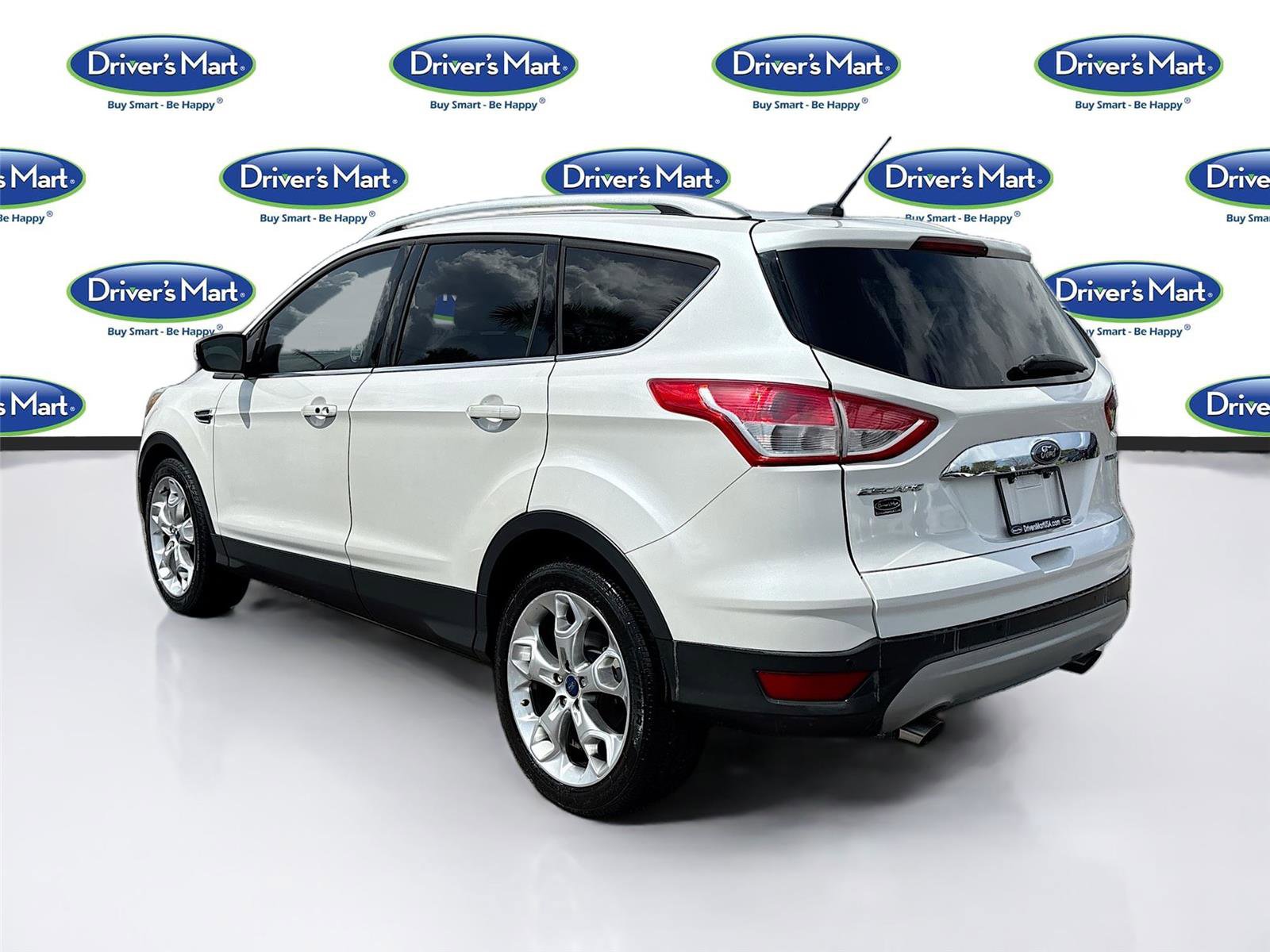 Used 2015 Ford Escape Titanium w/ Equipment Group 301A image 5