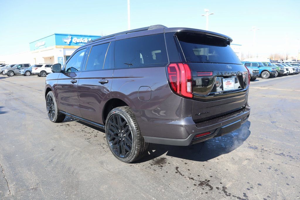 New 2026 Ford Expedition Platinum w/ Stealth Performance Package image 25