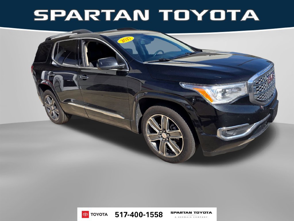 Used 2017 GMC Acadia Denali w/ Technology Package AWD/4WD image 5
