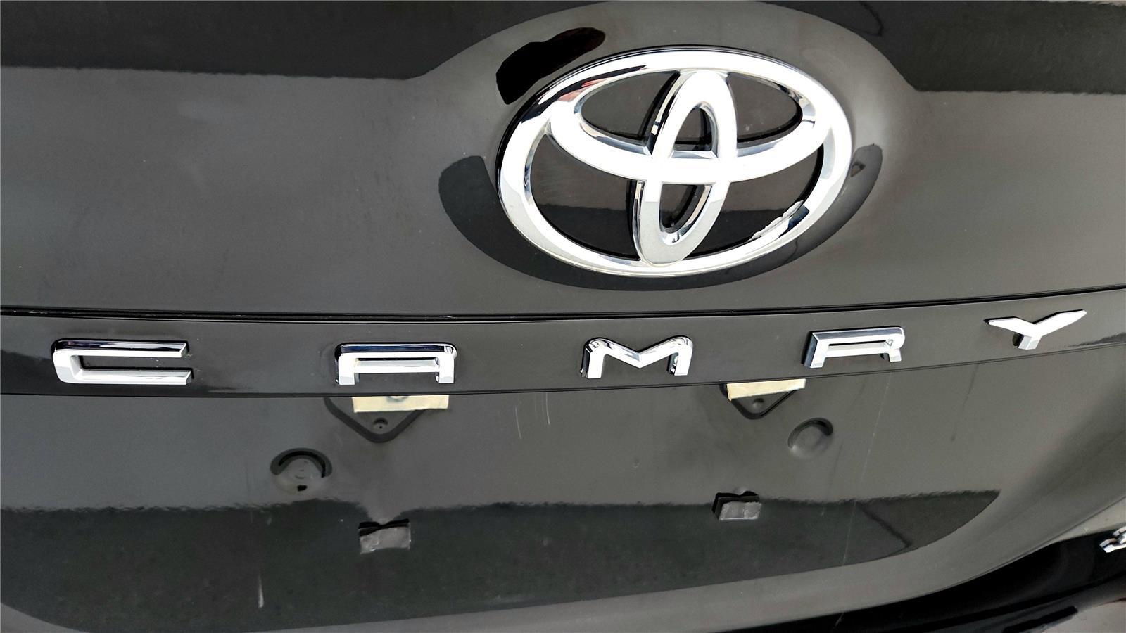 Certified 2023 Toyota Camry SE image 13