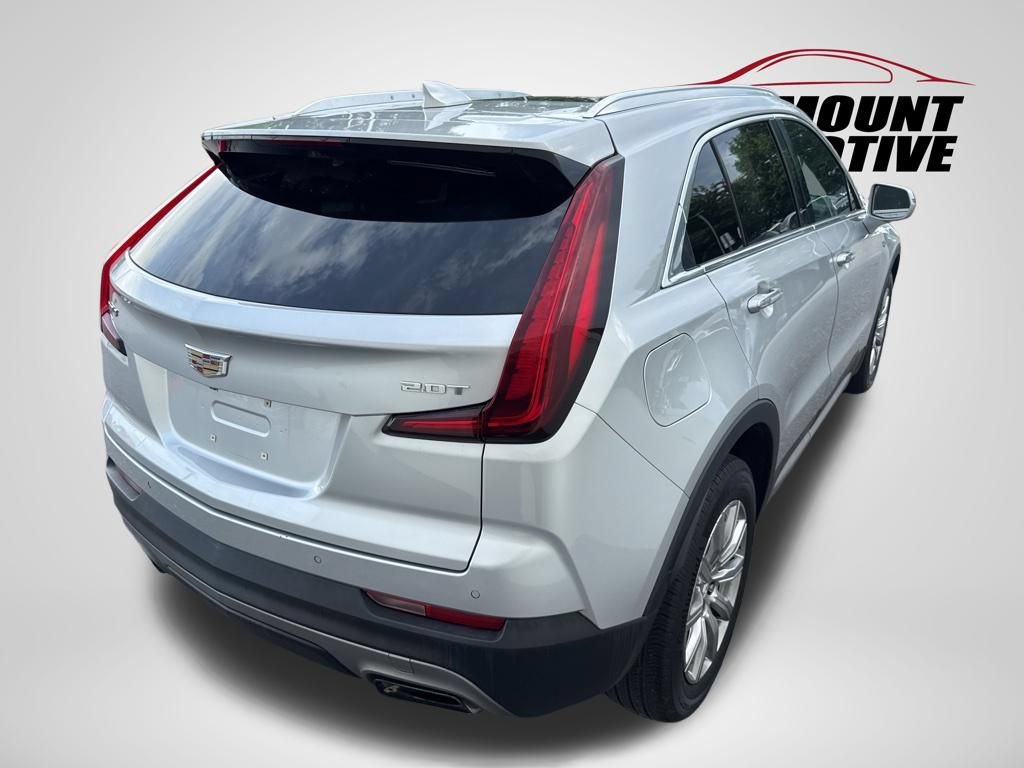 Used 2019 Cadillac XT4 Premium Luxury w/ Enhanced Visibility Package FWD image 7