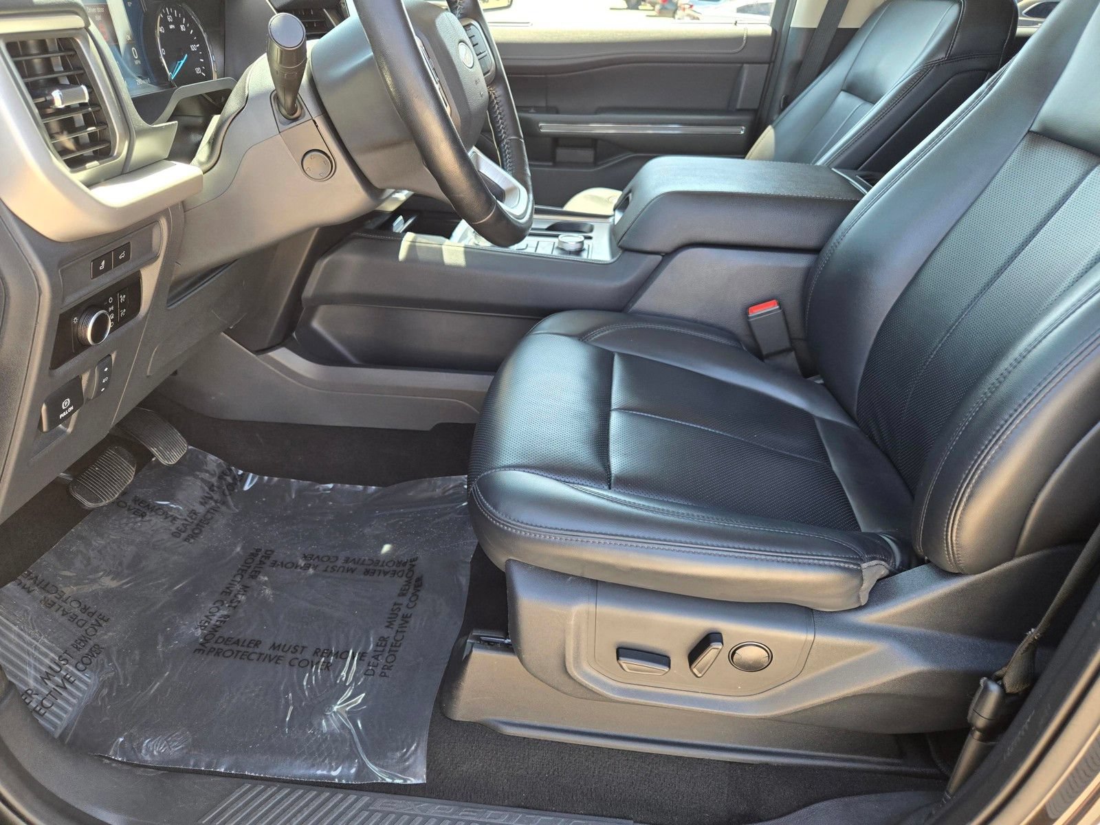 Used 2024 Ford Expedition Max XLT AWD/4WD image 15