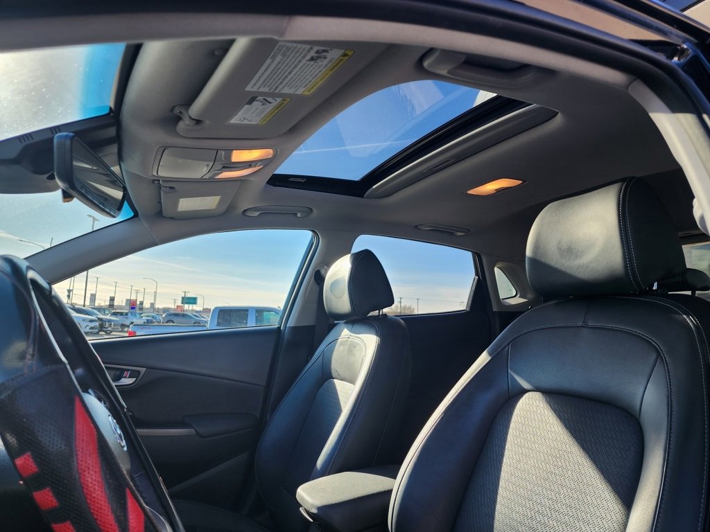 Used 2020 Hyundai Kona Limited image 10