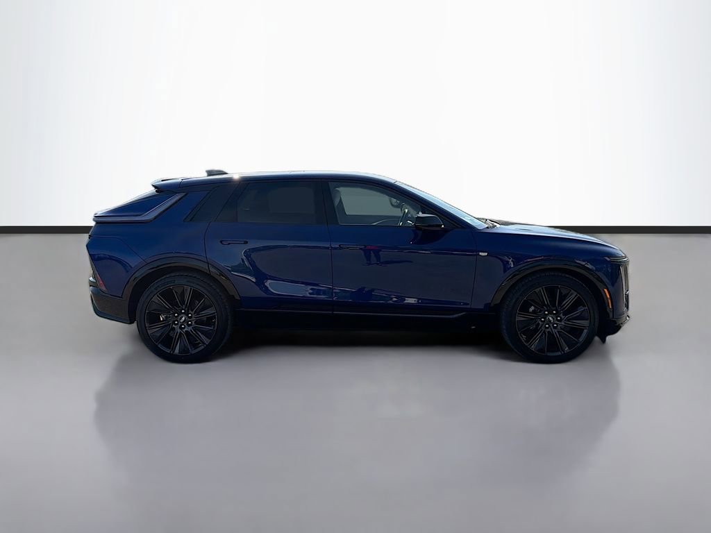 New 2026 Cadillac Lyriq Signature Sport image 4