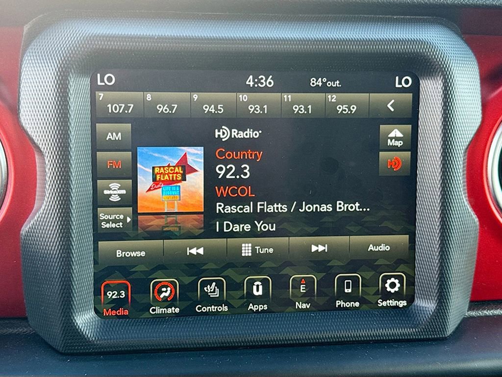 Used 2021 Jeep Wrangler Unlimited Rubicon w/ Dual Top Group image 32