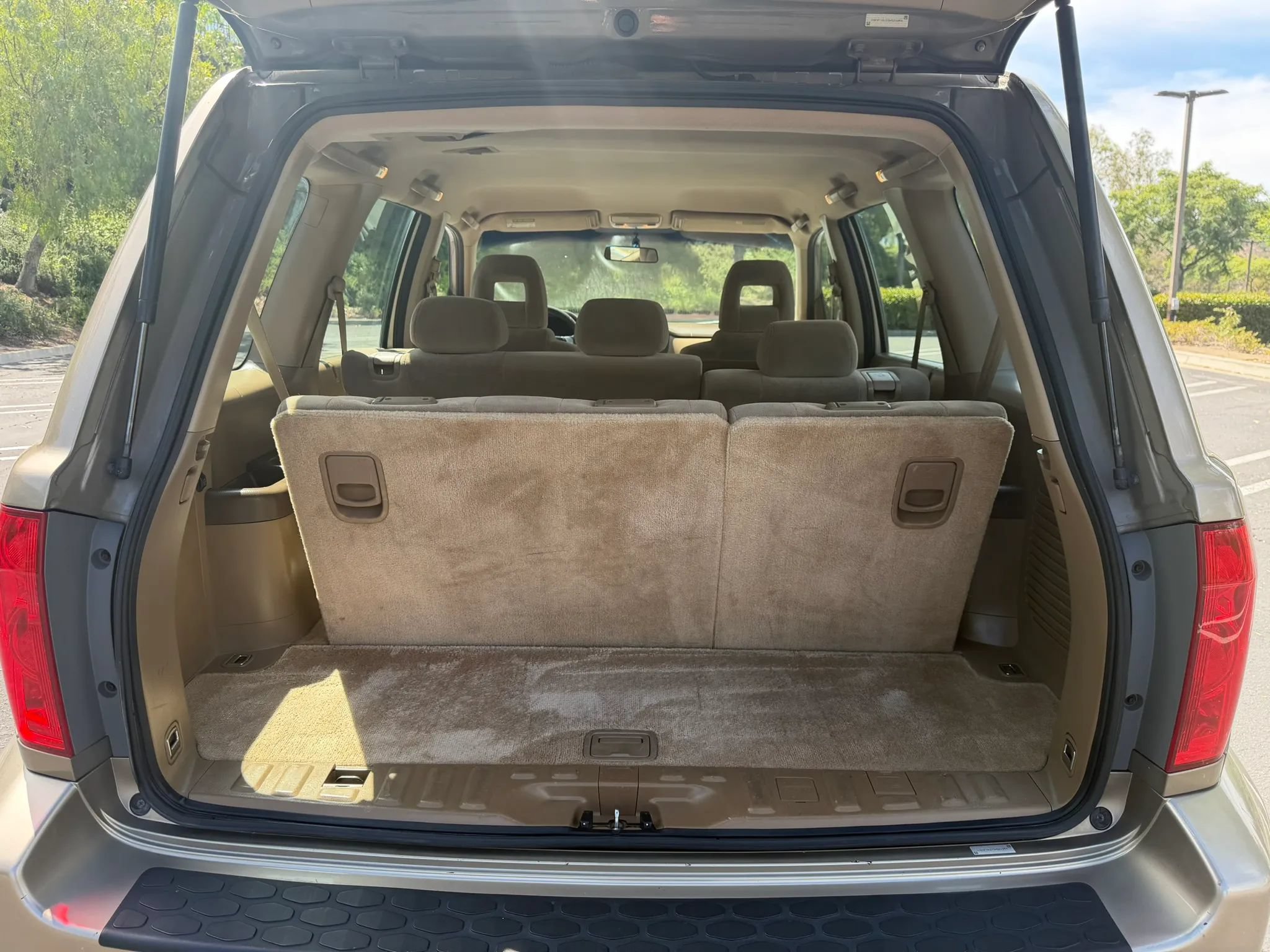 Used 2005 Honda Pilot LX image 16