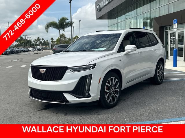 Used 2024 Cadillac XT6 Sport w/ Technology Package AWD/4WD image 2
