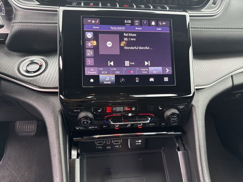 New 2025 Jeep Grand Cherokee Altitude AWD/4WD image 27