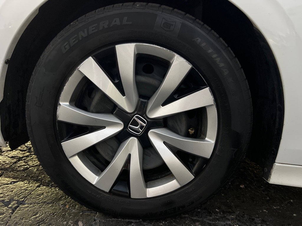 Used 2022 Honda Civic LX image 33