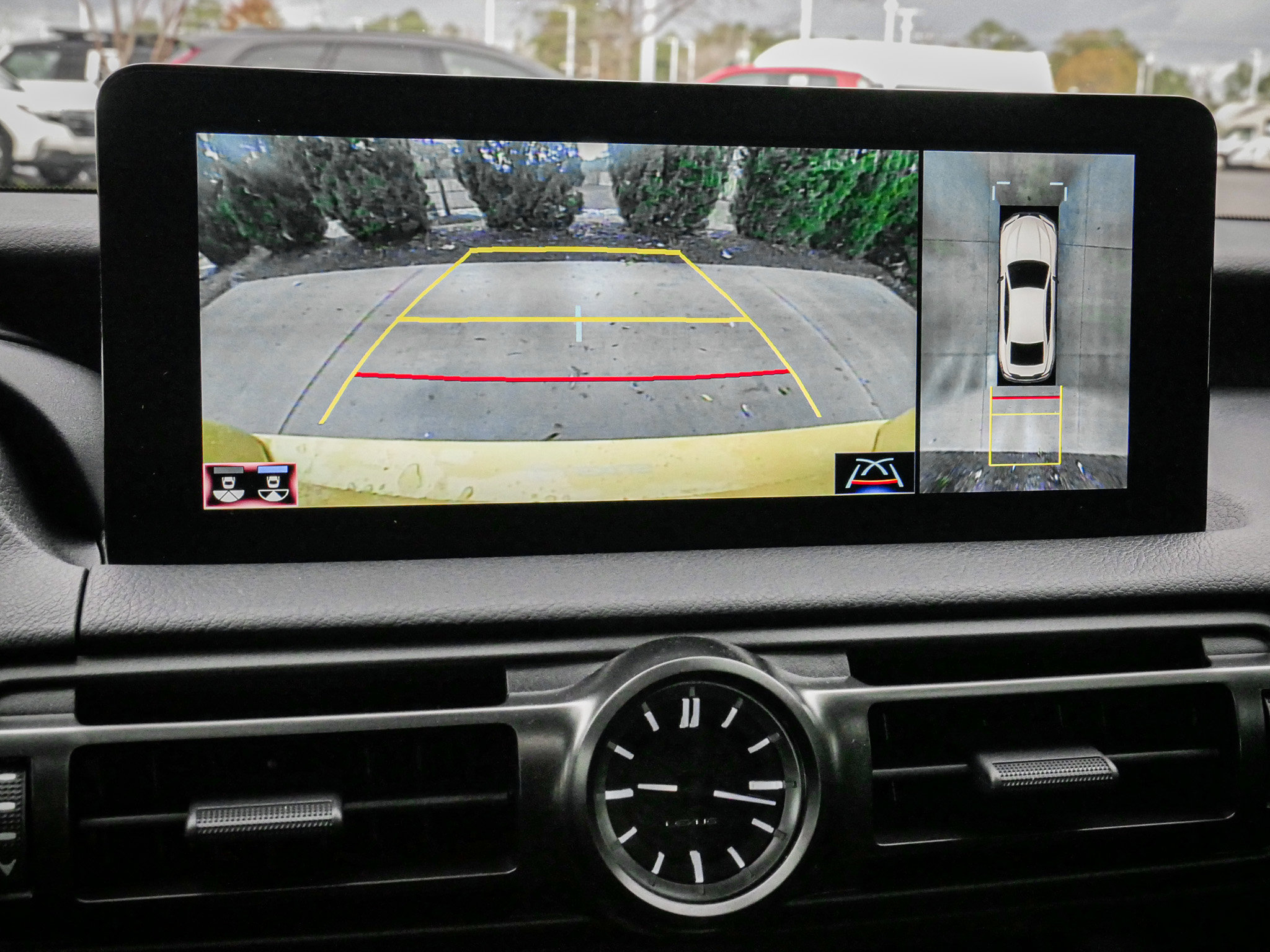 Used 2025 Lexus IS 500 IS 500 F SPORT Performance image 25