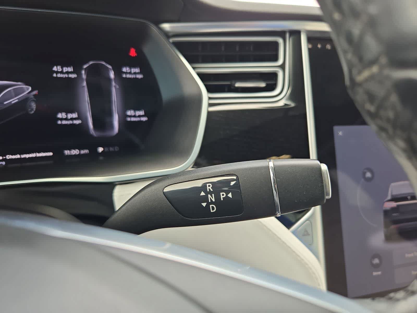 Used 2018 Tesla Model X 100D AWD/4WD image 27