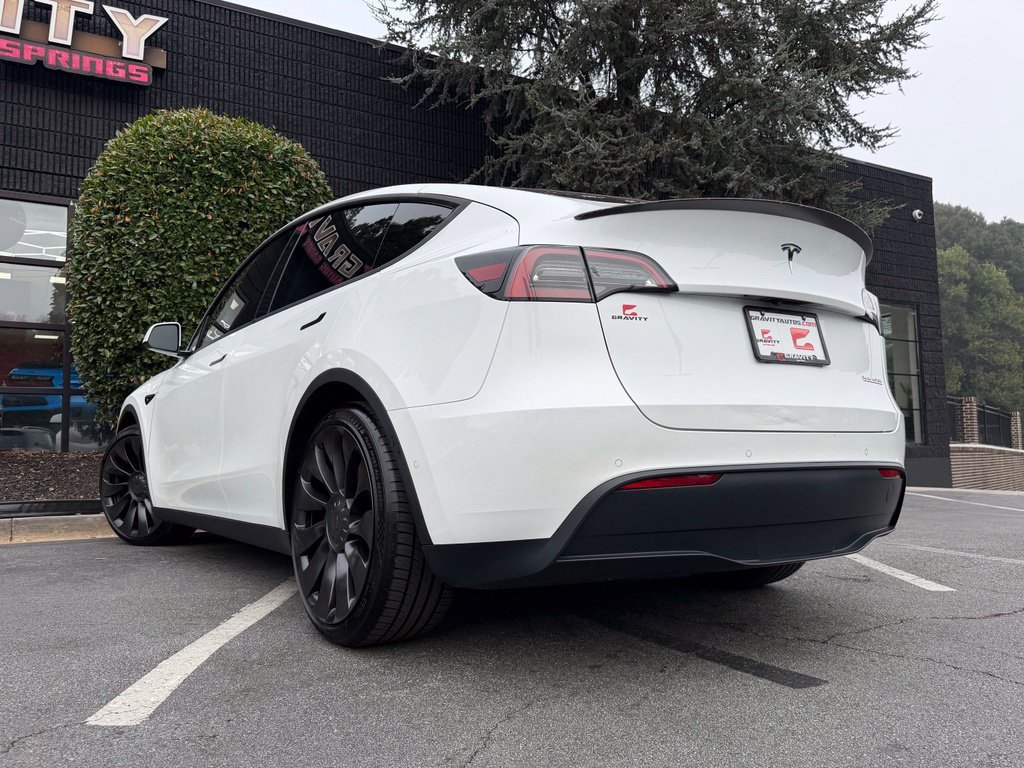 Used 2022 Tesla Model Y Performance AWD/4WD image 19