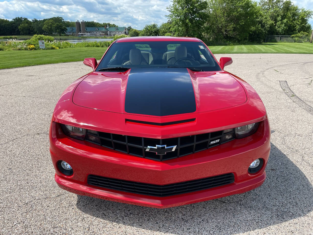 Used 2010 Chevrolet Camaro SS w/ LPO, Ground Effects Package RWD image 95