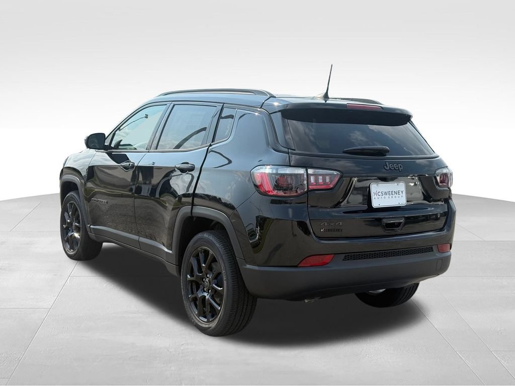 New 2026 Jeep Compass Latitude AWD/4WD image 3