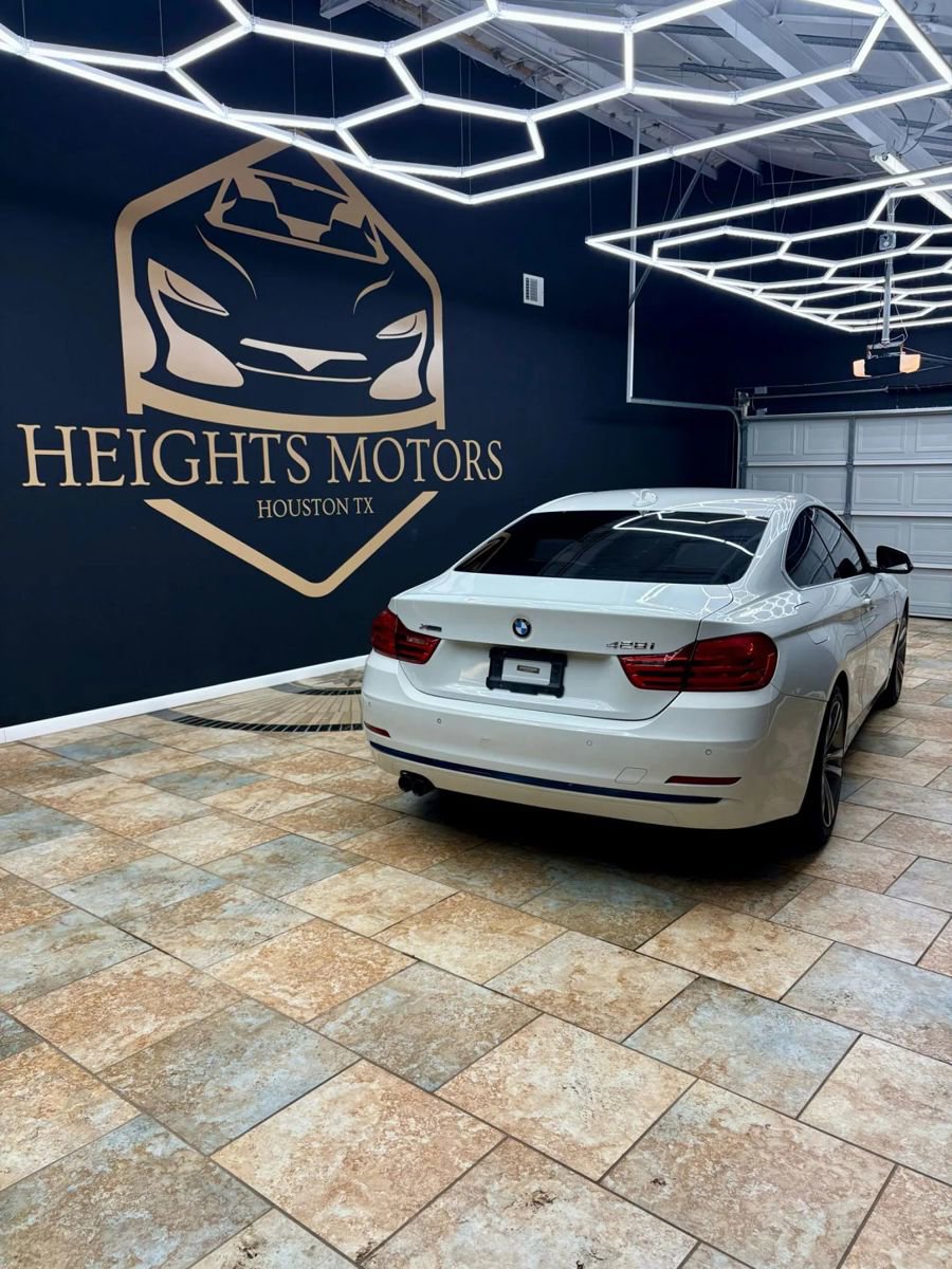 Used 2016 BMW 428i xDrive Coupe w/ Driver Assistance Package image 7