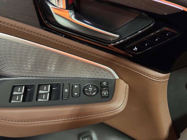 Used 2024 Acura MDX SH-AWD w/ Advance Package image 26