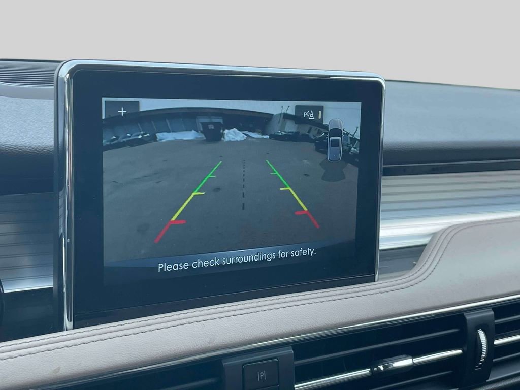 Used 2022 Lincoln Corsair AWD w/ Equipment Group 101A image 27