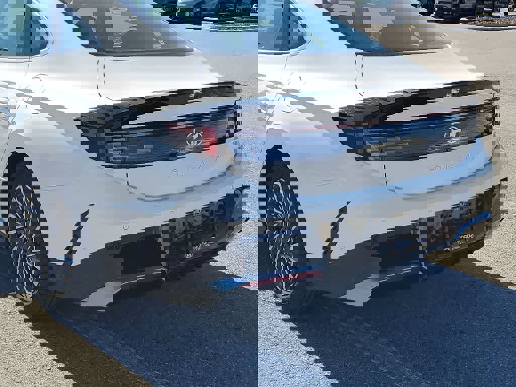 New 2026 Hyundai Sonata Limited image 8