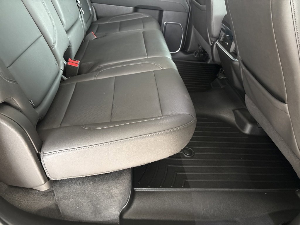 Used 2024 Chevrolet Silverado 2500 LTZ w/ LTZ Convenience Package image 28