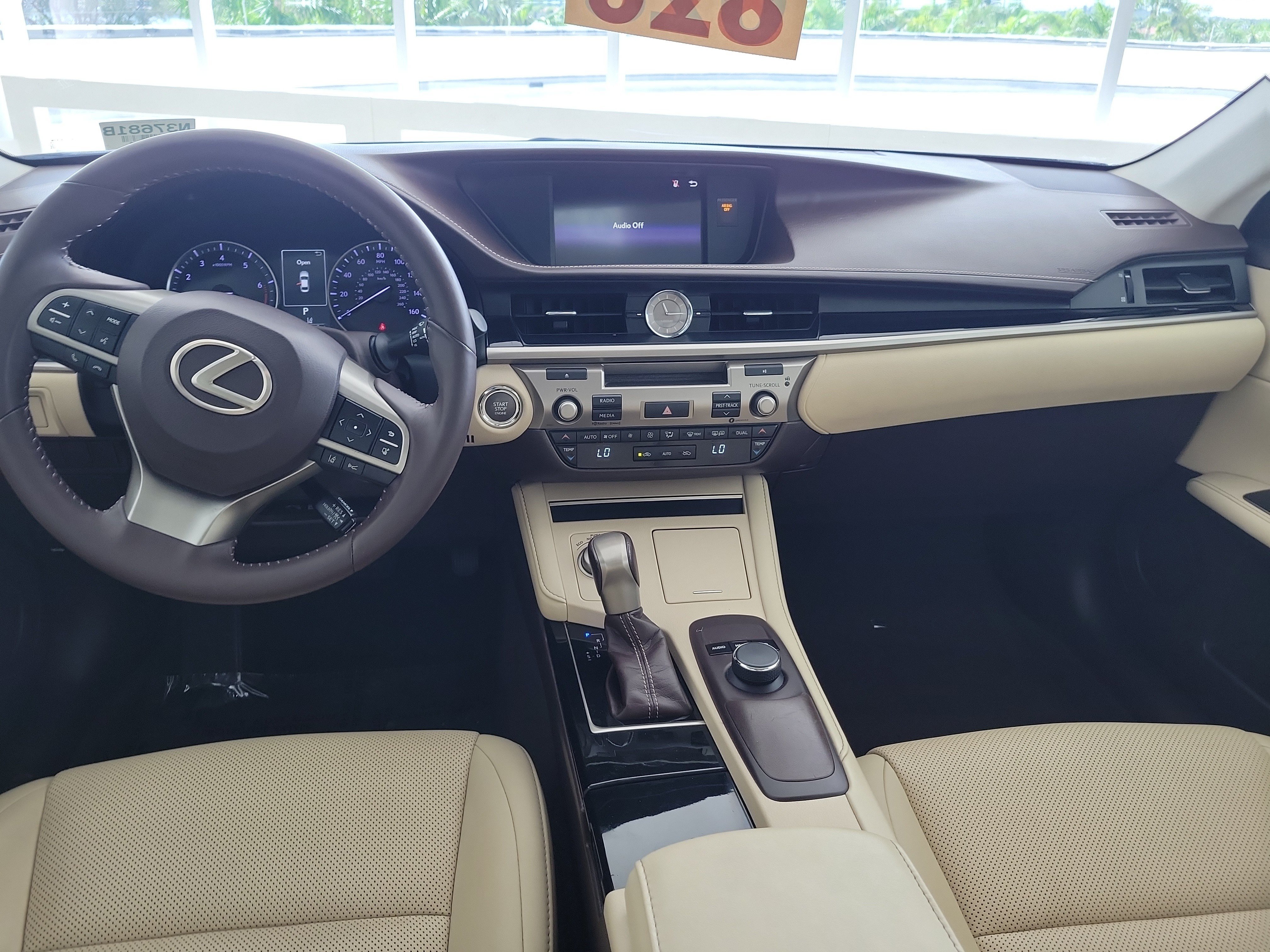 Used 2018 Lexus ES 350 w/ Accessory Package 2 FWD image 15