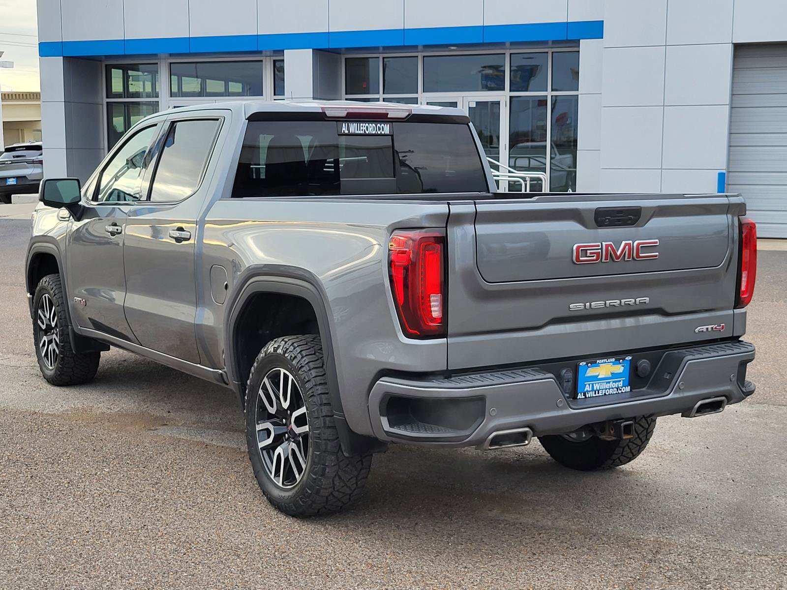 Used 2021 GMC Sierra 1500 AT4 w/ AT4 Preferred Package image 3