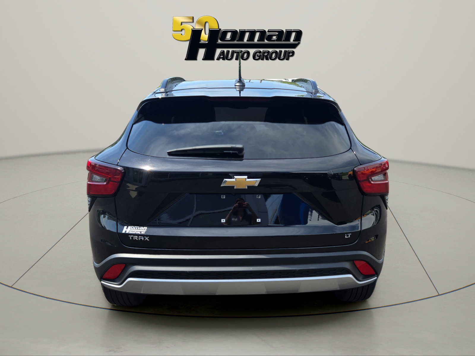Used 2025 Chevrolet Trax LT w/ LT Convenience Package FWD image 4