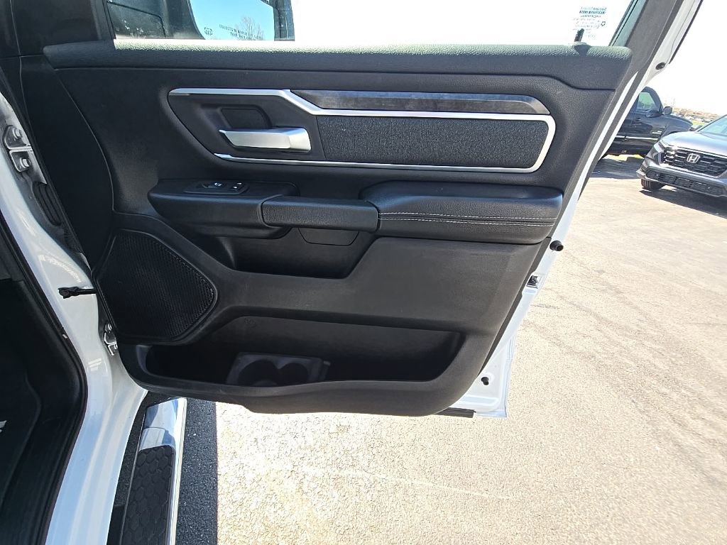 Used 2019 RAM 1500 Big Horn AWD/4WD image 32