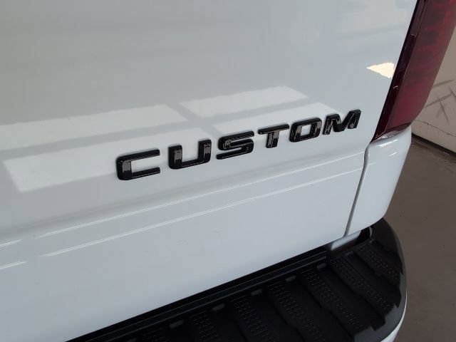 Used 2023 Chevrolet Silverado 1500 Custom w/ LPO, Dark Essentials Package AWD/4WD image 32