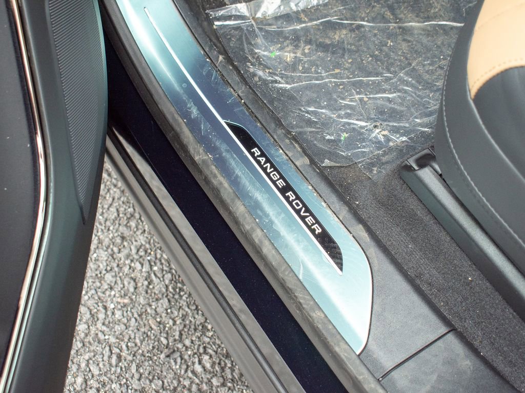 New 2026 Land Rover Range Rover Sport Dynamic SE image 16