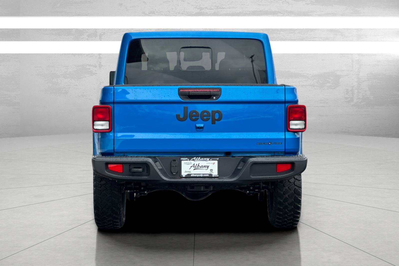 New 2025 Jeep Gladiator High Tide image 6