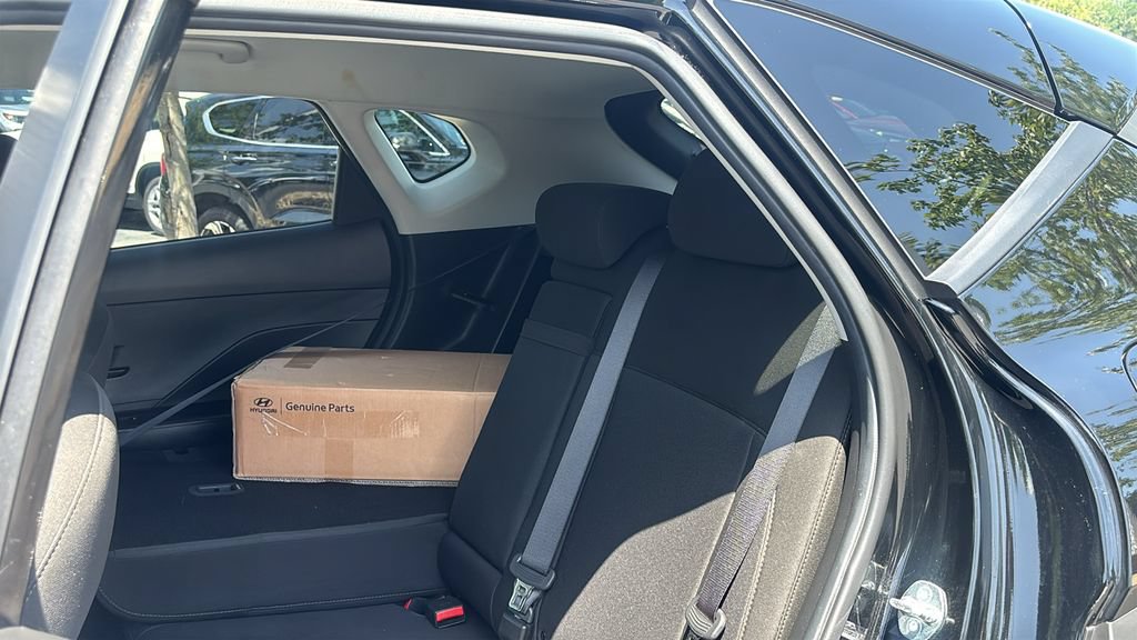 Used 2025 Hyundai Kona SEL AWD/4WD image 26