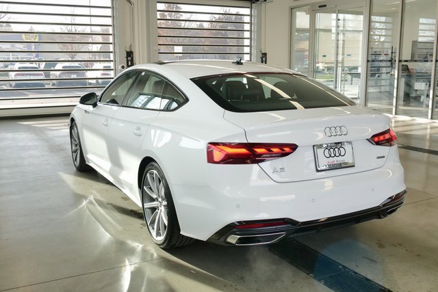Used 2025 Audi A5 2.0T Premium Plus image 4