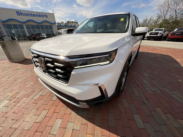 Used 2025 Honda Pilot EX-L image 26