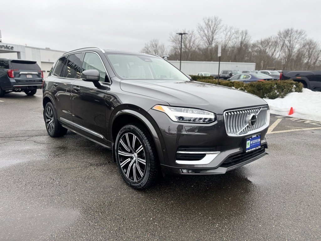 Used 2024 Volvo XC90 B6 Plus w/ Protection Package Premier image 9