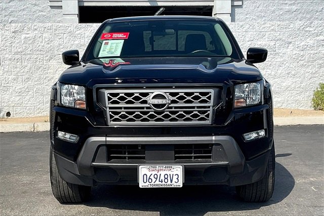 Certified 2023 Nissan Frontier SV w/ SV Convenience Package image 2