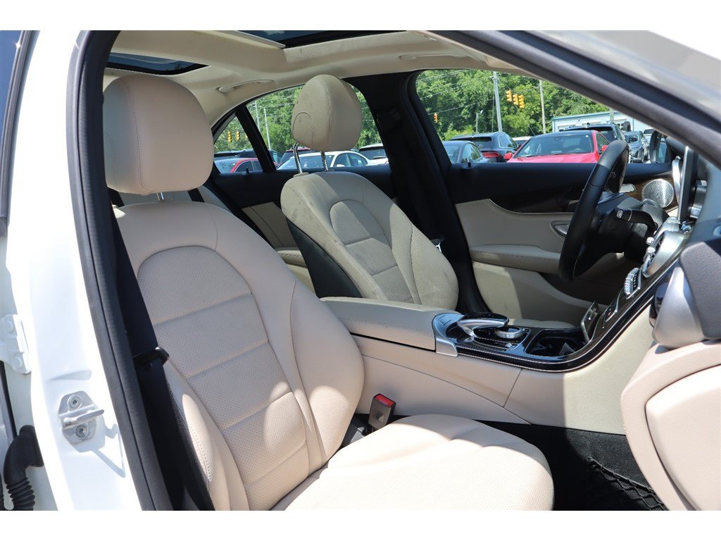 Used 2015 Mercedes-Benz C 300 Sedan image 26