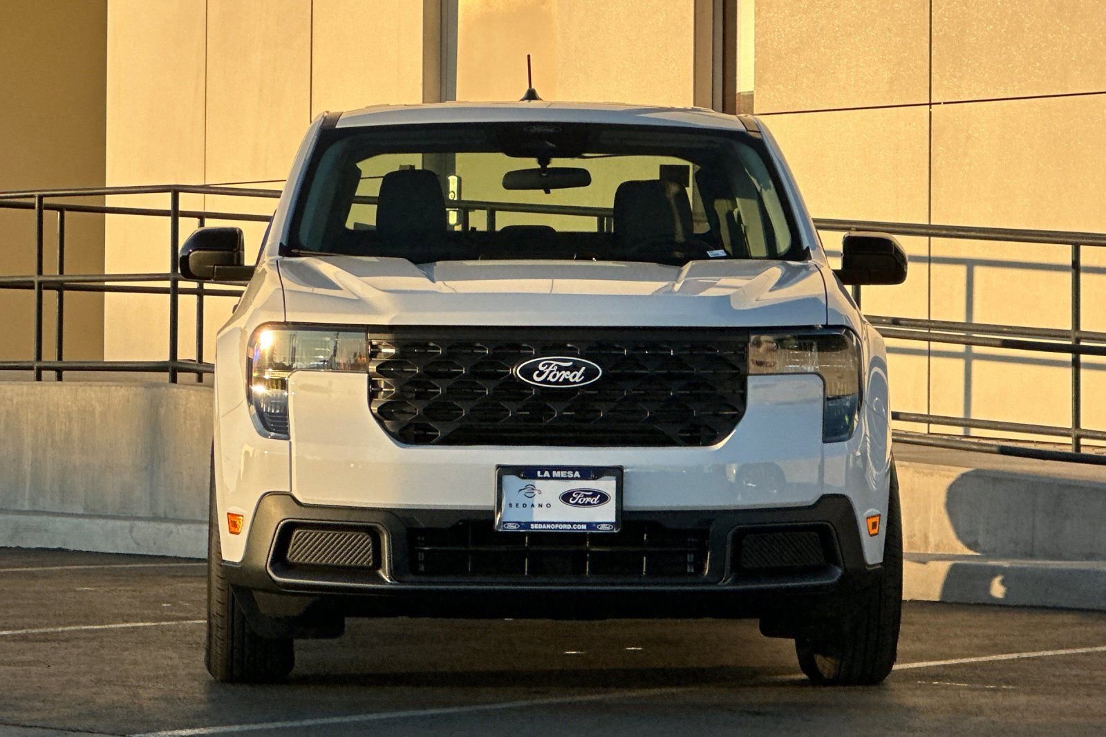 New 2026 Ford Maverick XLT w/ XLT Luxury Package FWD image 8