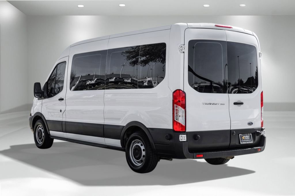 Used 2017 Ford Transit 350 XL image 8