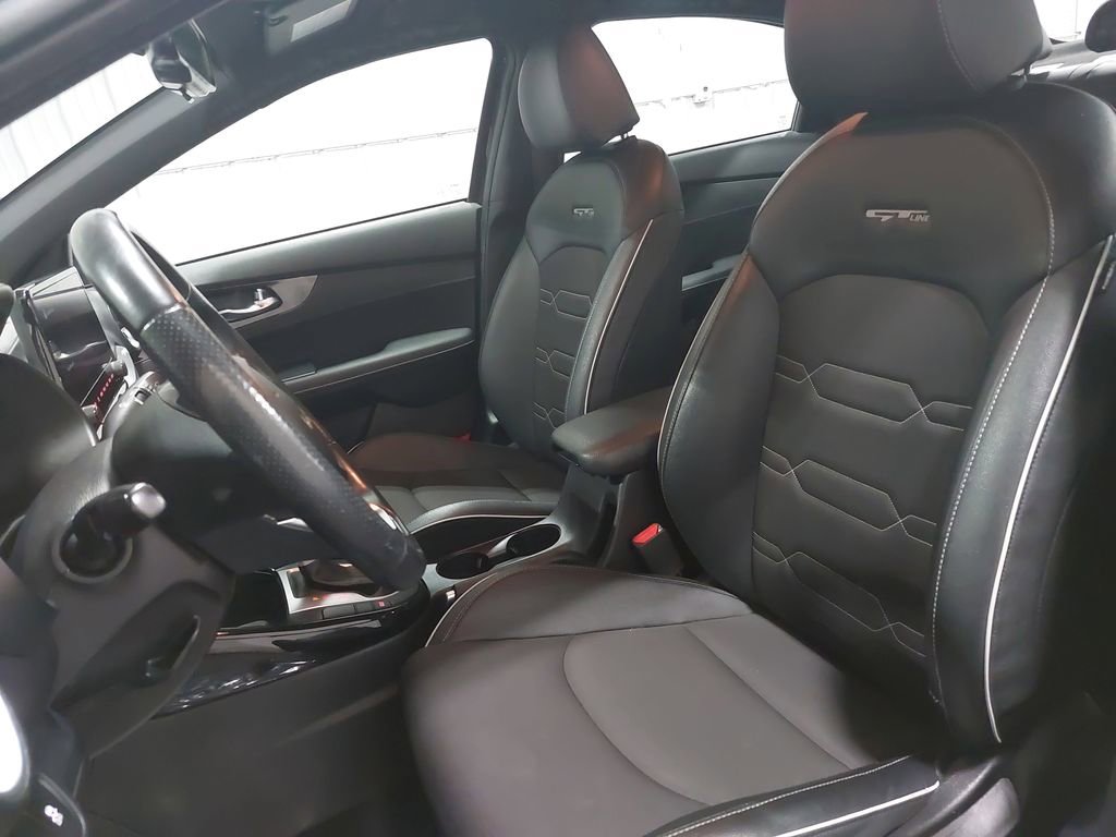 Used 2022 Kia Forte GT-Line image 14